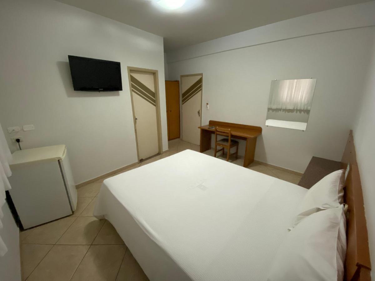 Ônix Hotel Assis Buitenkant foto